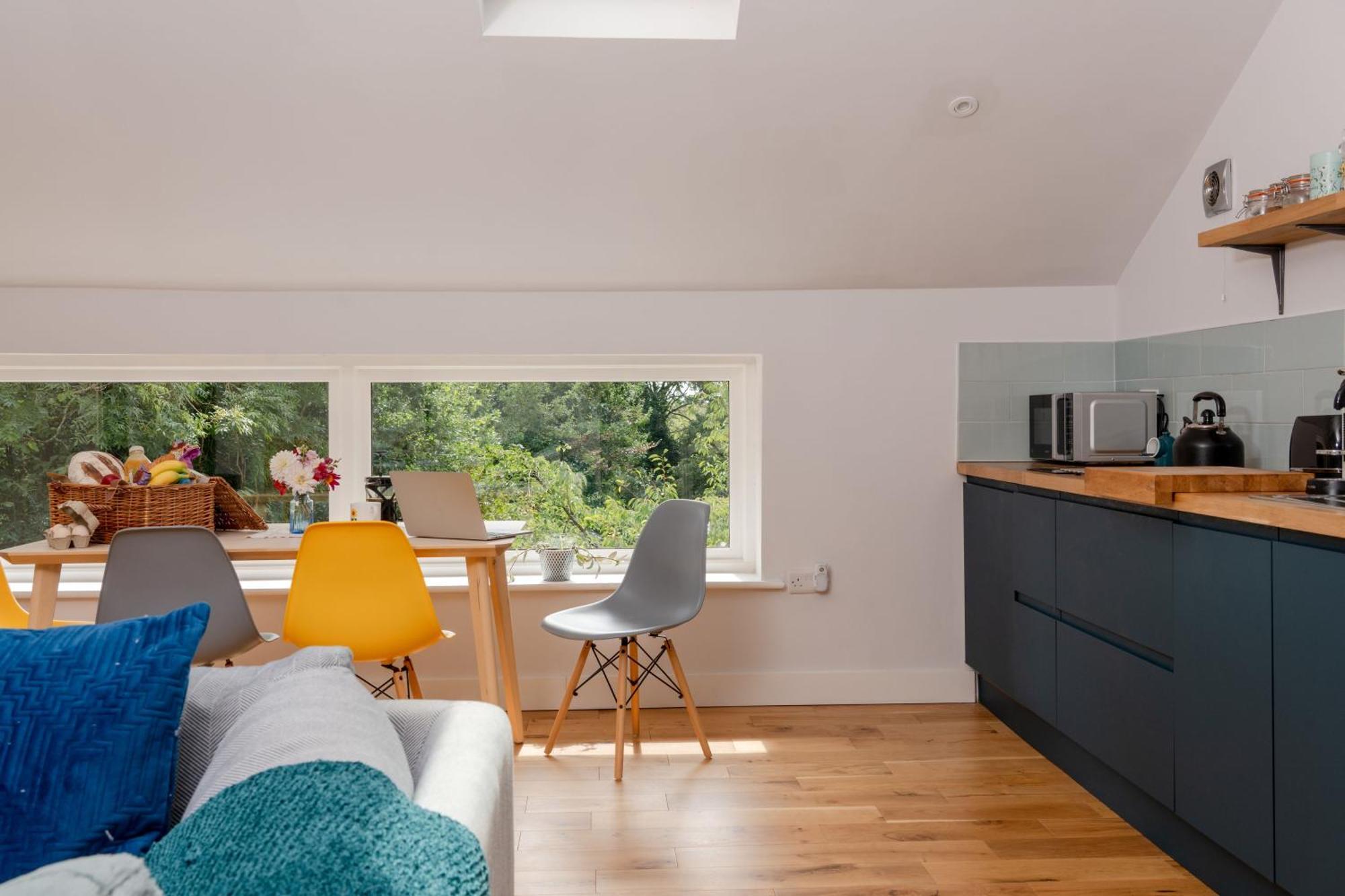 Little Willow Bank - 1 Bed Luxury Apartment Between Salisbury And The New Forest Екстериор снимка
